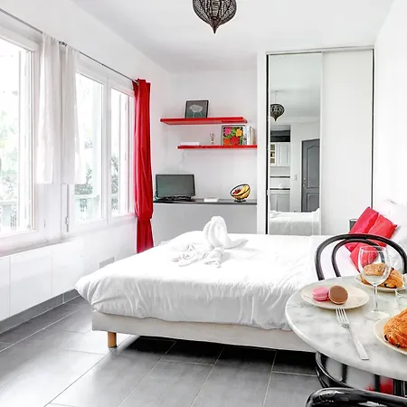 Appartement 103 - Tour Eiffel - Cosy Cocon Pour 2